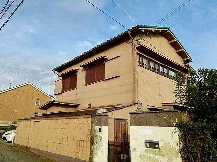 加古川市で屋根リフォームを実施する戸建て